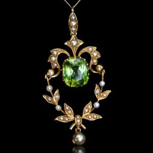 Antique Victorian Peridot Pendant Necklace, Pearls 14k Gold Original Box C.1890