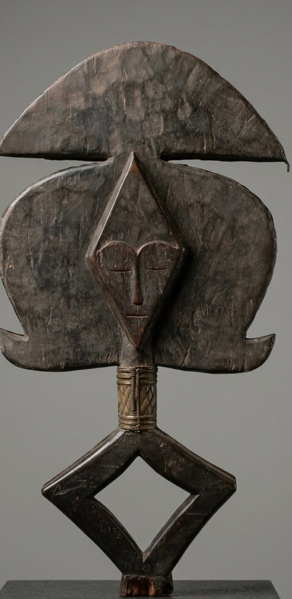 RELIQUAIRE KOTA-NDASSA MBULU-NGULU , RÉGION DE KATA SUD. GABON -photo-1