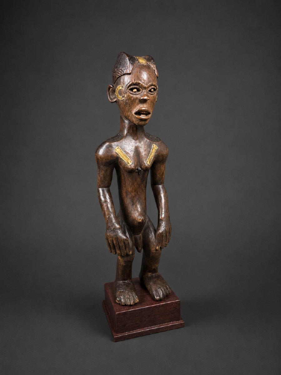 Fang Mabea Statue -photo-3