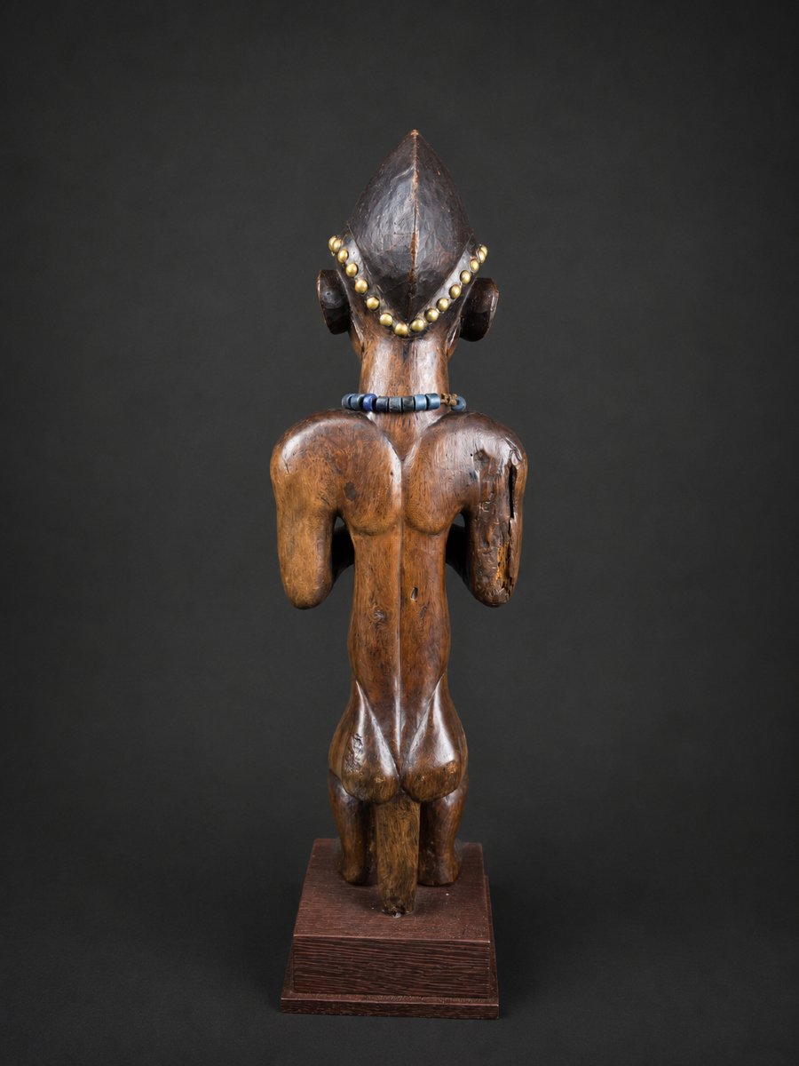 Fang Benga Statue-photo-4