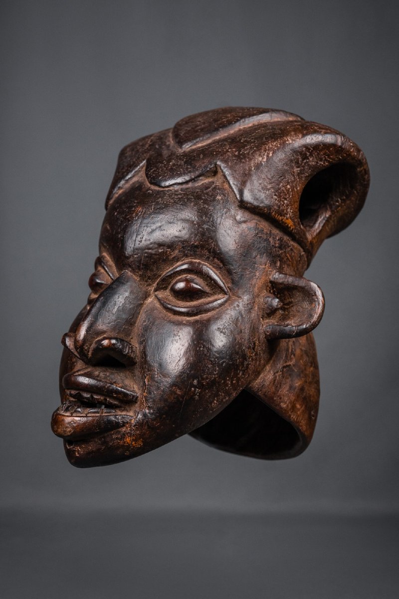 Ngoin-bamoun Helmet Mask -photo-2