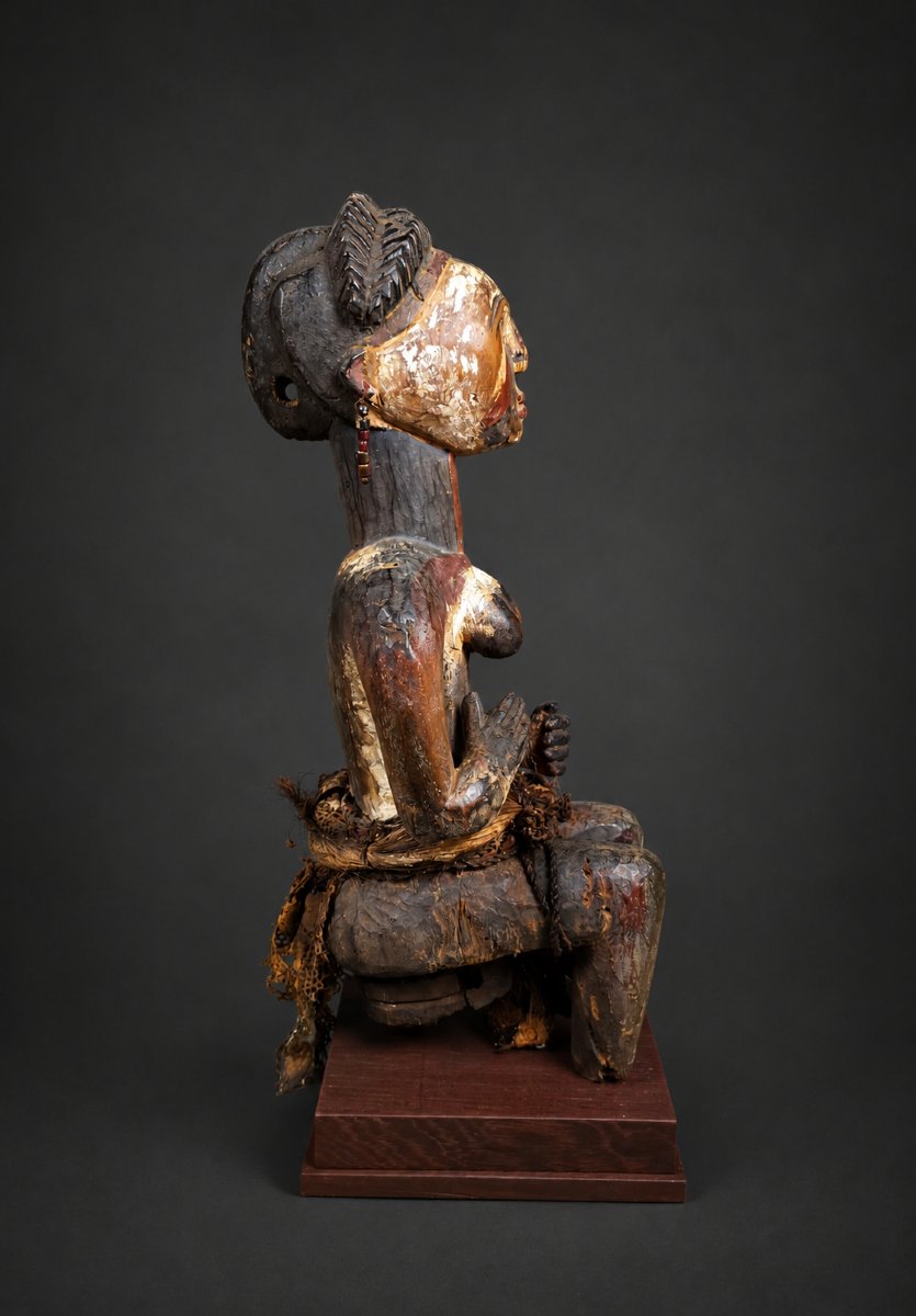 Punu-lumbo Statue—gabon -photo-3