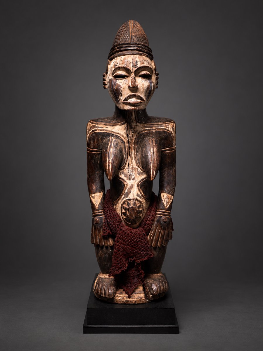 STATUE IDOMA-NIGERIA