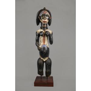 STATUE RITUELLE FEMININE-PUNU-LUMBO.-GABON 