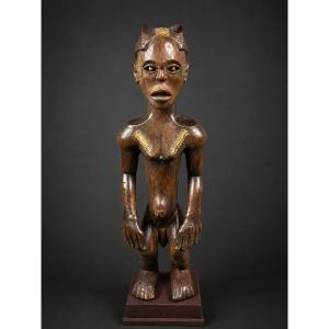 STATUE FANG MABEA 