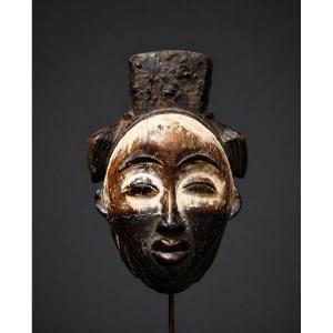 MASQUE PUNU-POUNOU-GABON