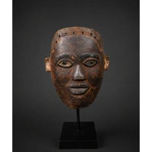 Pende Mask—democratic Republic Of The Congo