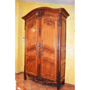 Armoire Provençale De Mariage