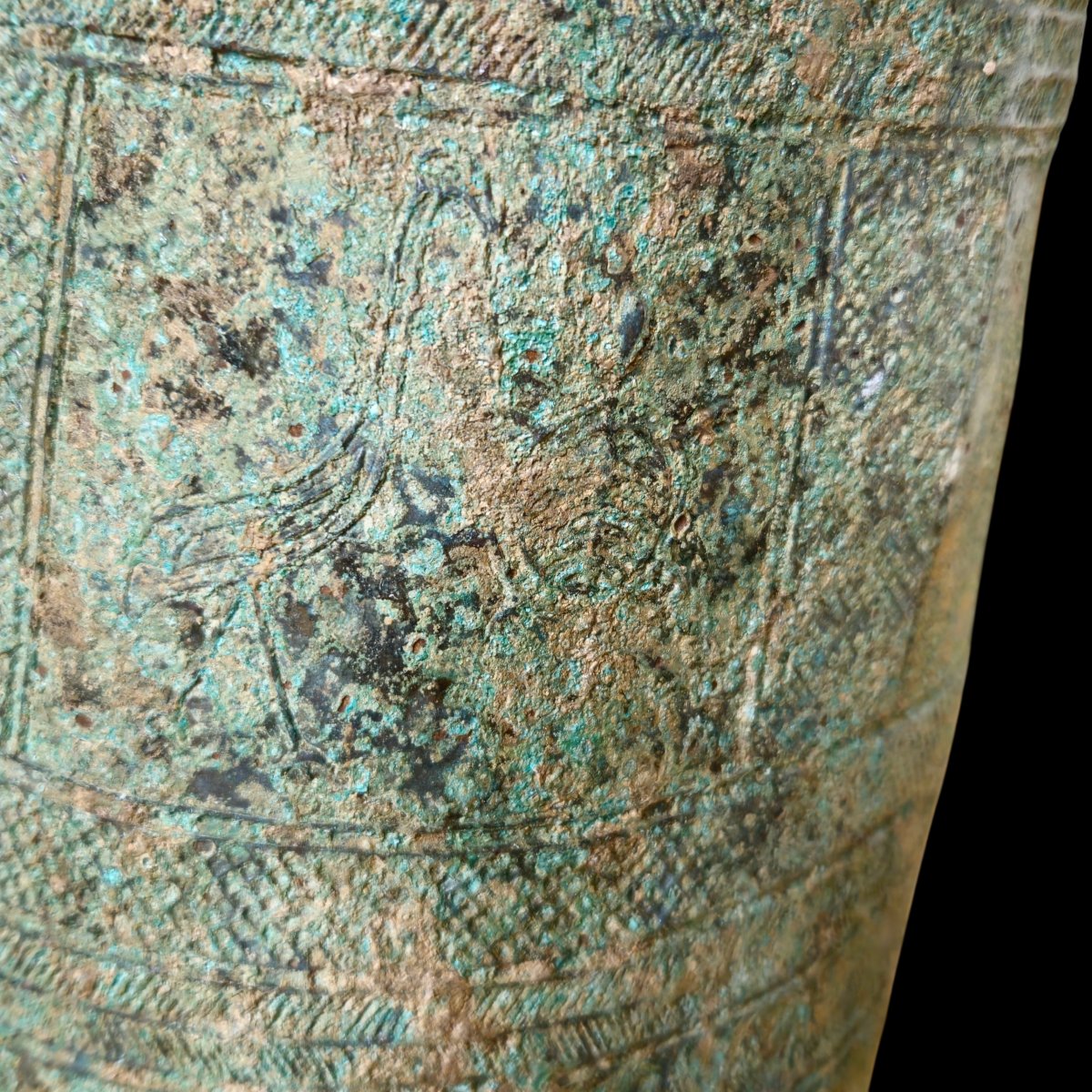 Dōtaku.ceremonial Bronze Bell From The Yayoi Period-photo-5