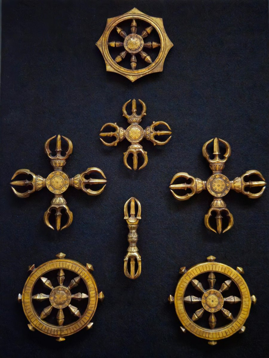 Set Of 7 Japanese Buddhist Ormolu Rinpo Vajra Katsuma Instruments-photo-4