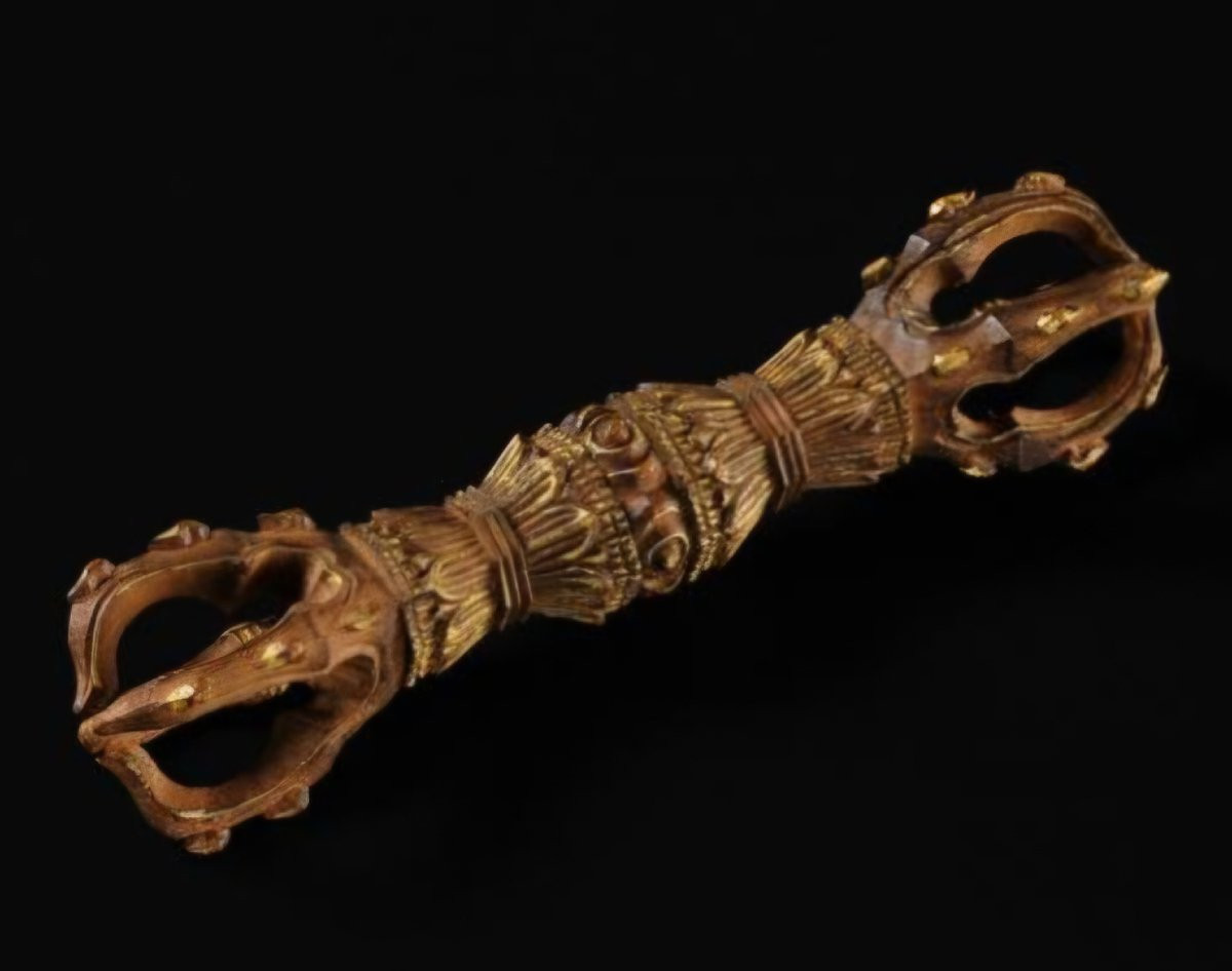 3 Buddhist Ritual Kongo In Gilded Wood.japan-photo-3