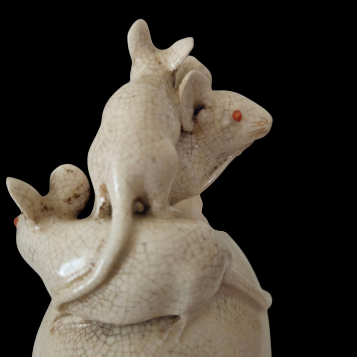 Kogo aux souris en céramique blanche d'Osaka.Japon .encens. -photo-5