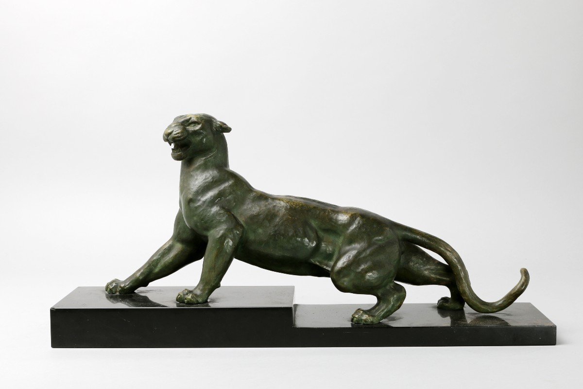 Bronze Lionne Art Déco