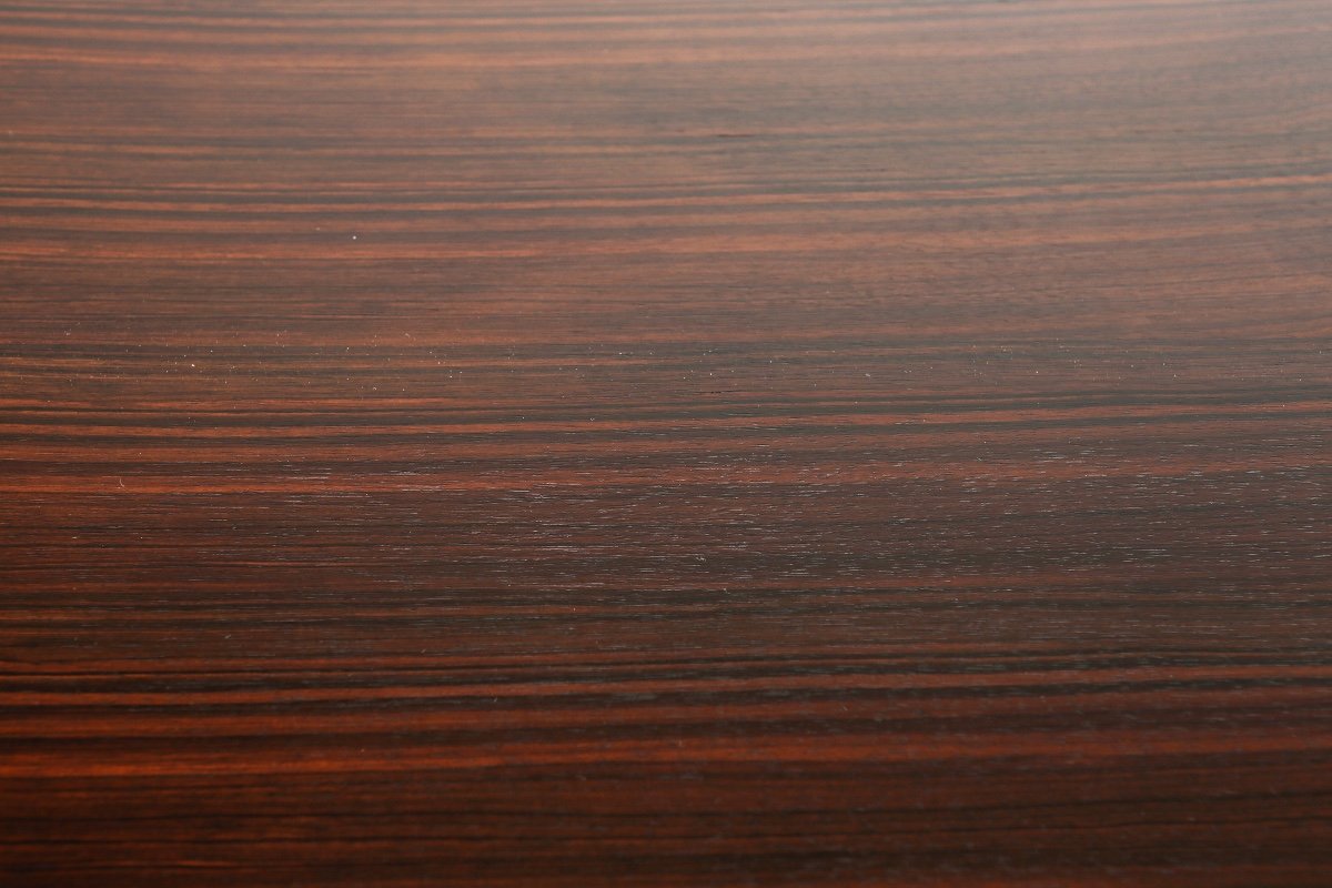 Table-photo-3