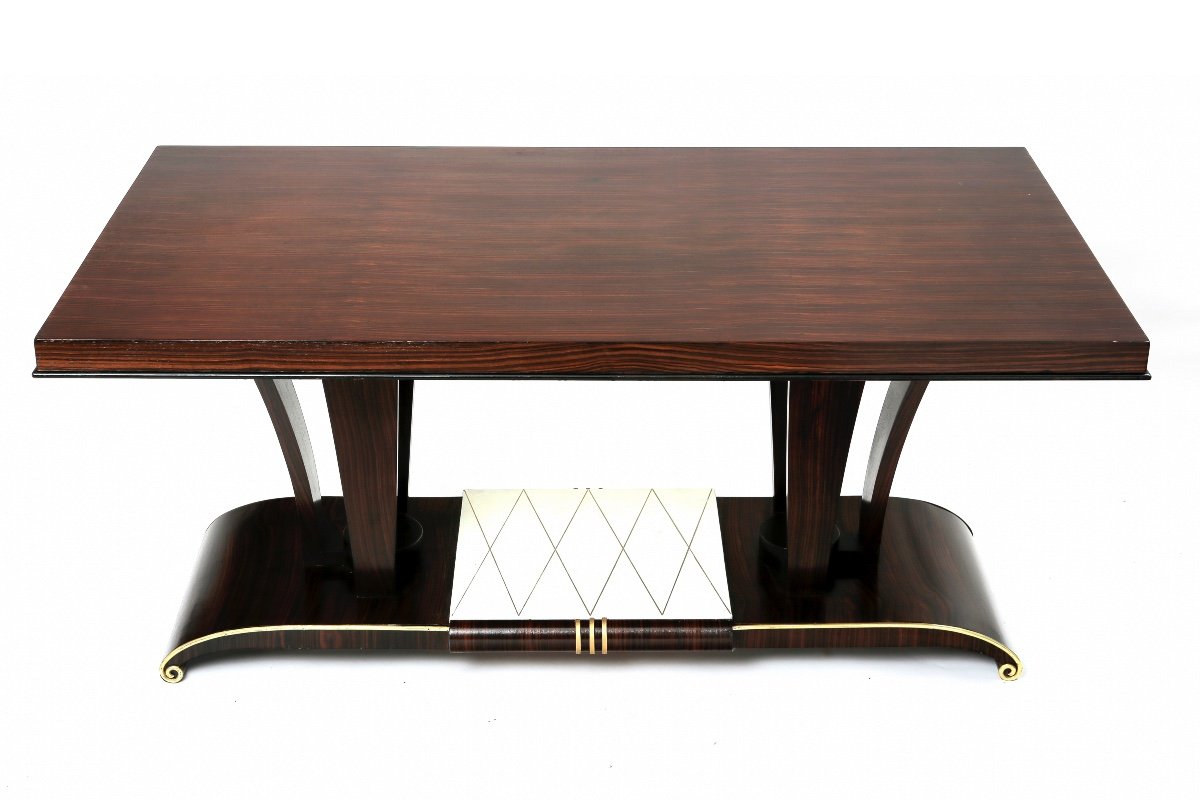 Table-photo-1