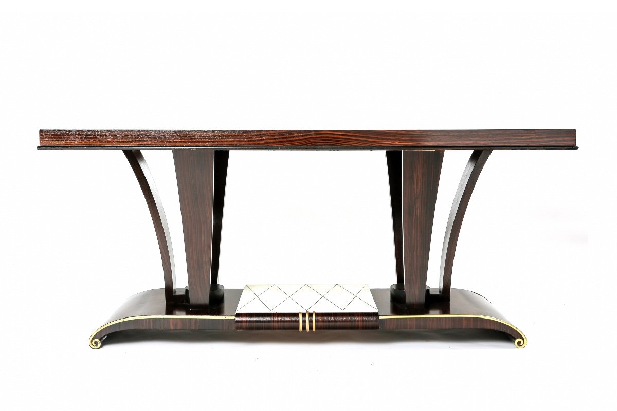 Table-photo-2