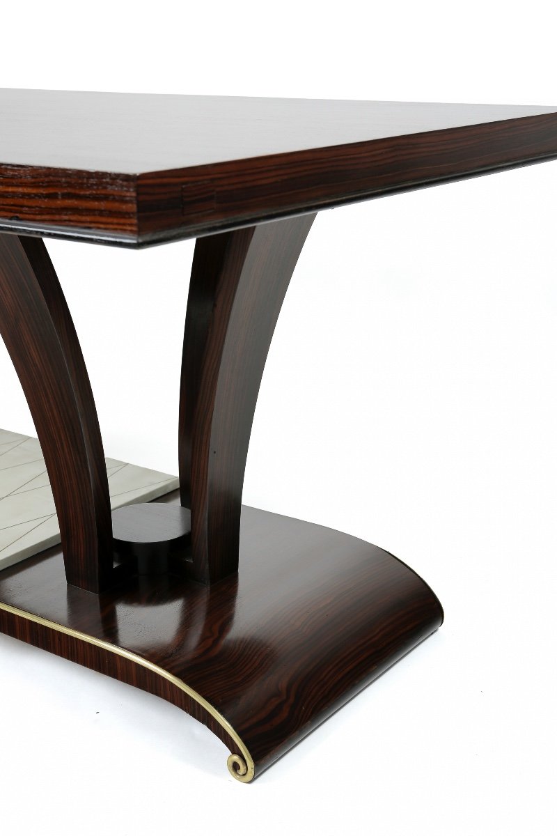 Table-photo-3