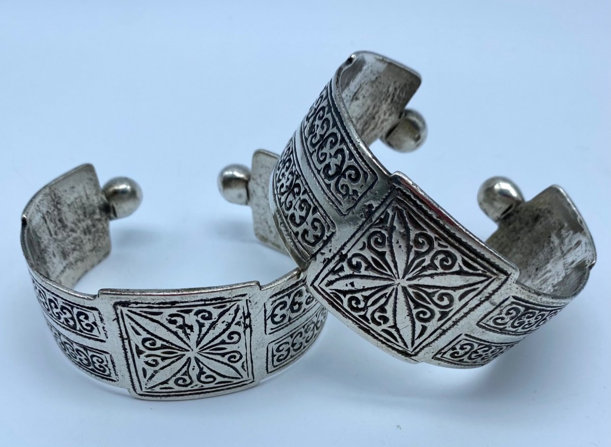Ancienne paire de Bracelets de cheville Berbères Ethniques En Argent Marocain