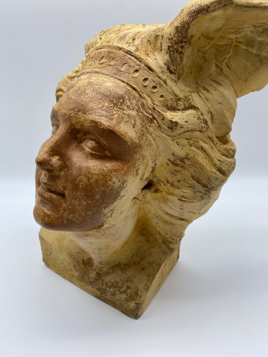 Ancien Statue Buste En Terre Cuite De Valkyrie Brunhild -photo-2