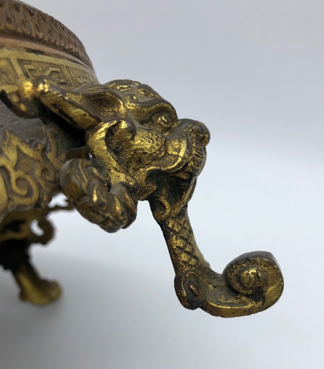 Ca 1900 Antique Chinese Vase Support In Gilt Bronze With Dragon Feet-photo-2