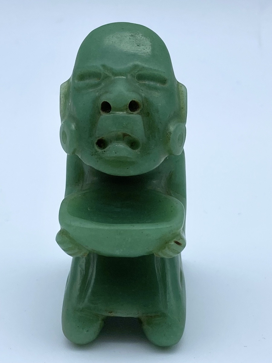FIGURINE SCULPTURE OLMEQUE EN JADE À GENOUX DE TABASCO PRÉCOLOMBIENNE-photo-3