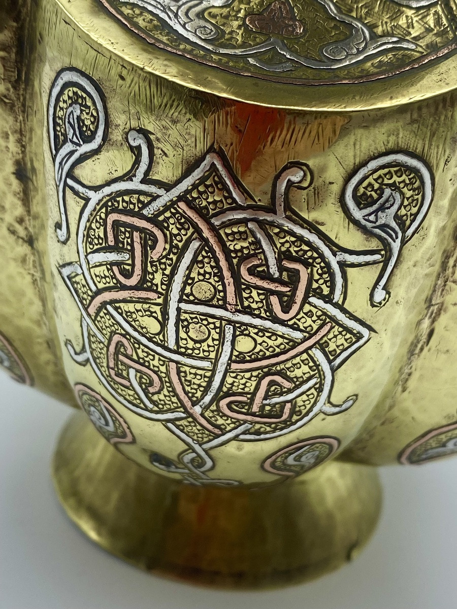 Ancient Syrian Vase With Six Lobes, In The Mamluk Style, In Brass Inlaid With Silver And Copper-photo-8