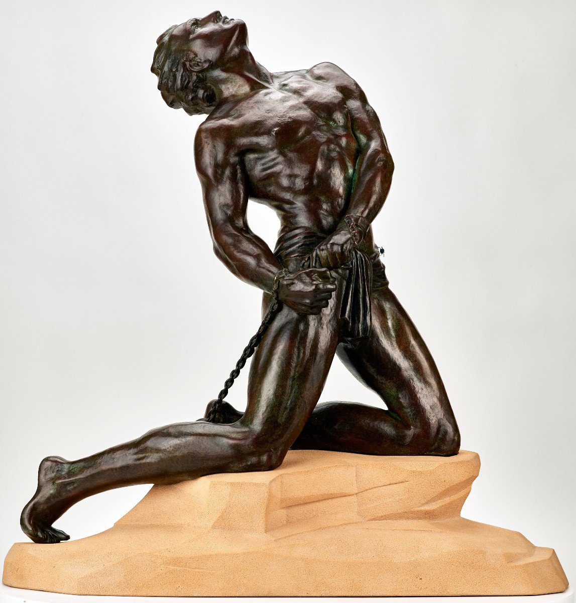 "L'enchainé" Bronze de MERVAL