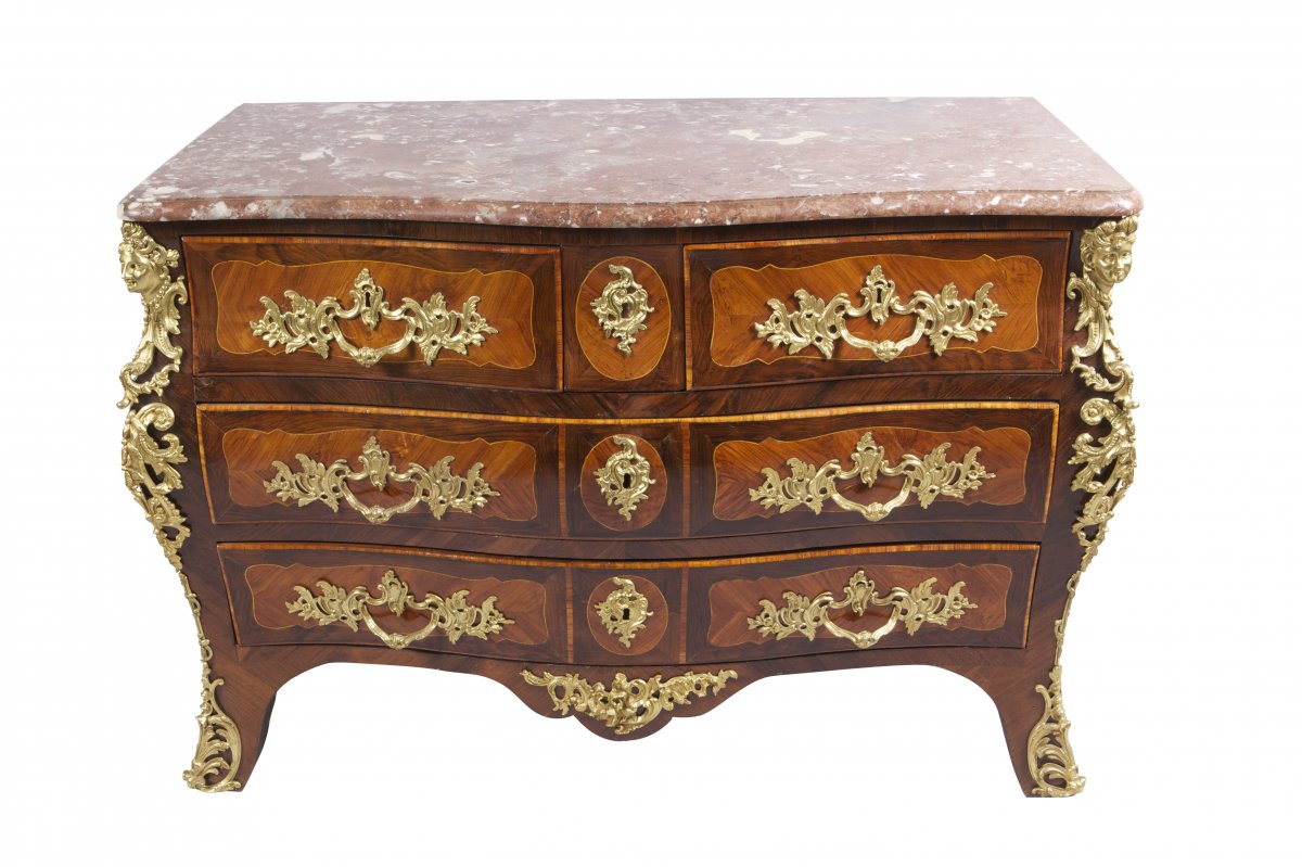 Commode Louis XV Aux Espagnolettes