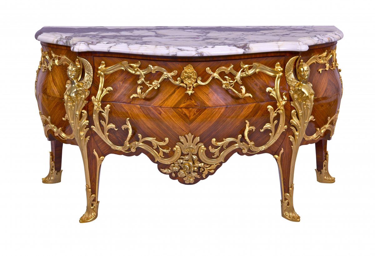 Commode De Style Louis XV Attribuee A Francois Linke 