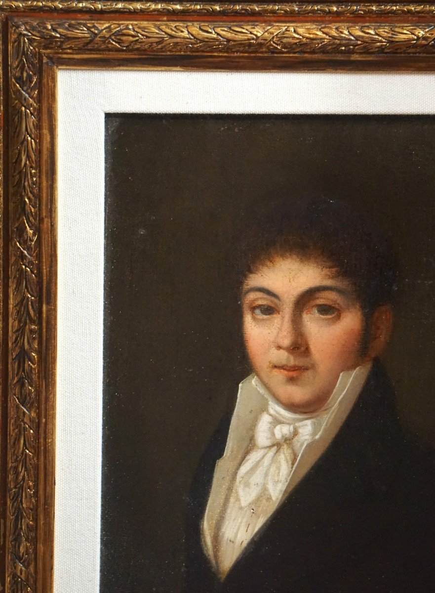 Portrait Of A Young Man / Circa 1810-1820 / French School / Oil On Canvas-photo-4