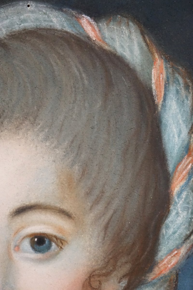 CIRCA 1750 / JEUNE FEMME AU RUBAN / ÉCOLE FRANÇAISE / pastel-photo-3