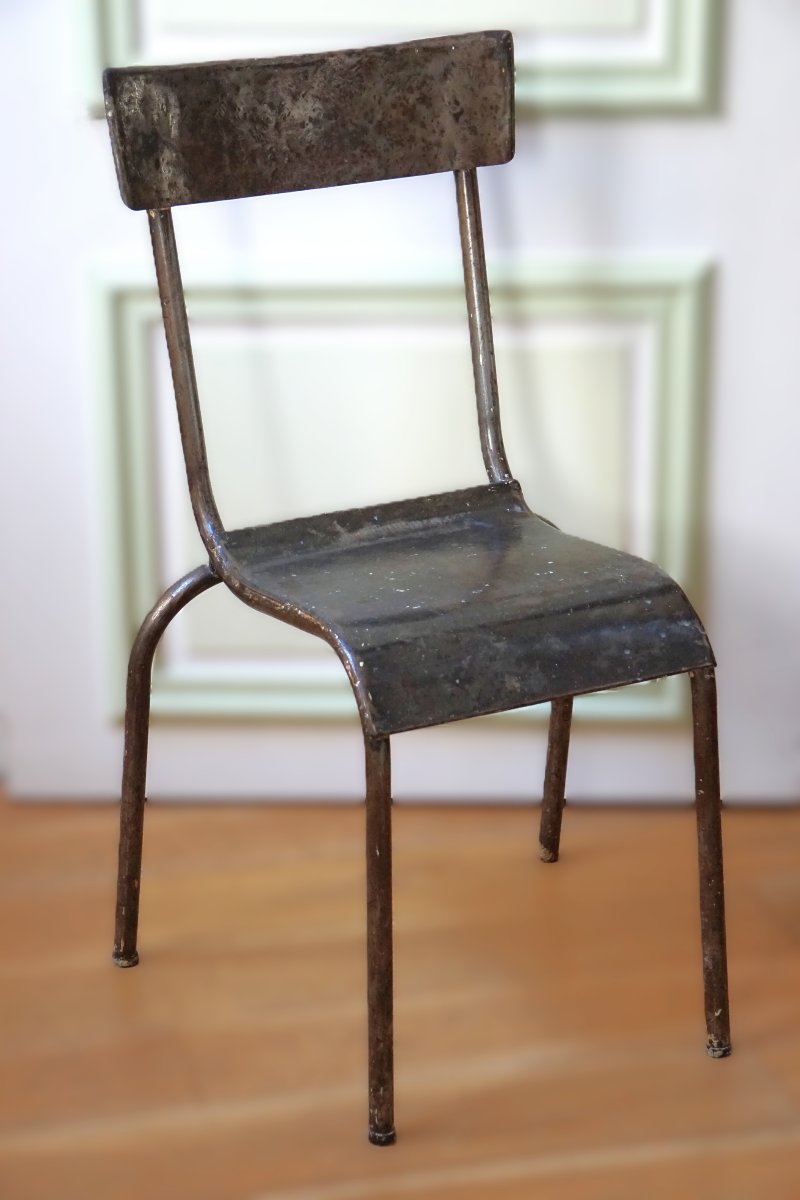 Four Industrial Metal Chairs From The 30s And 50s-photo-2
