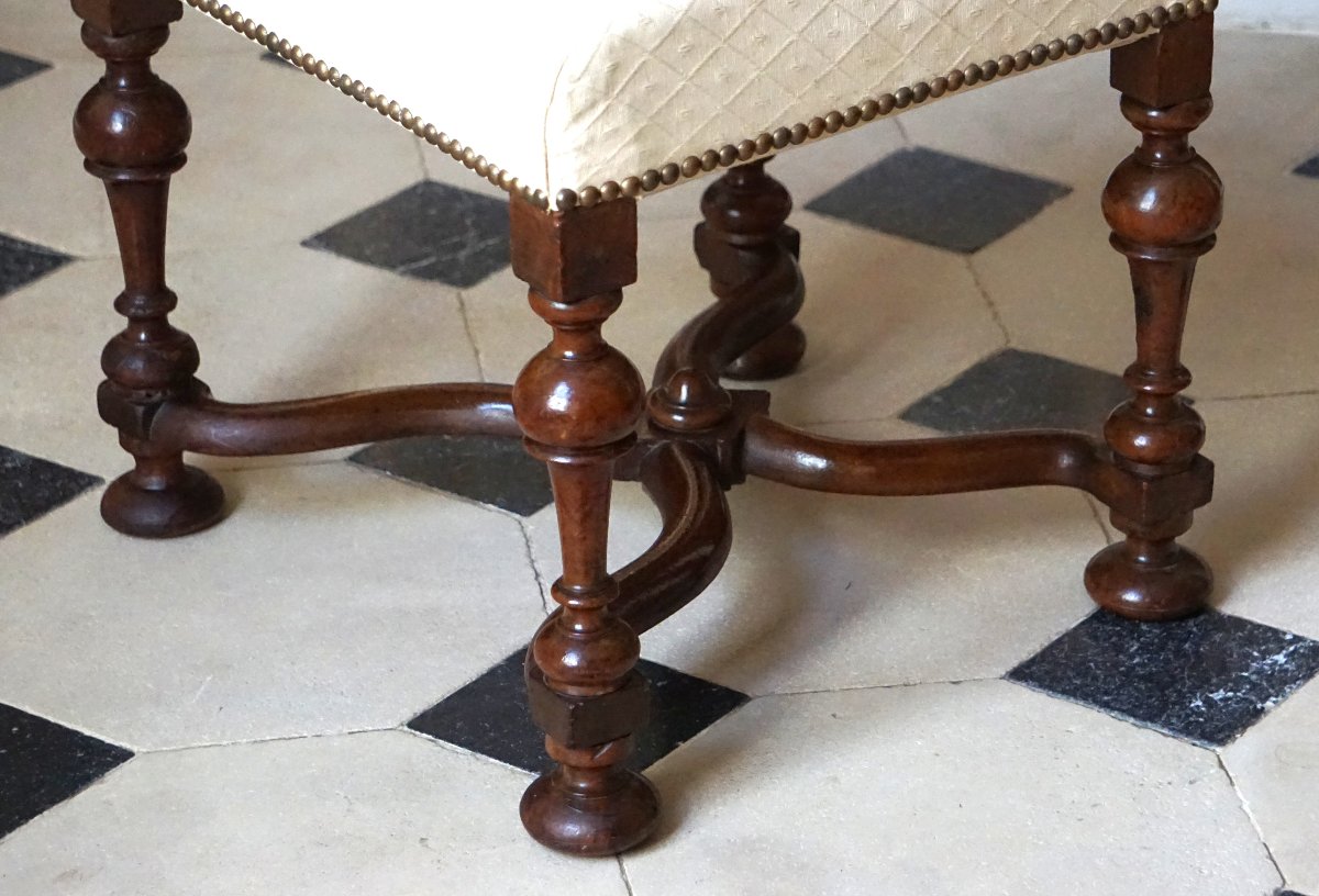 CHAISE DE NOURRICE EN NOYER /  XVIIe SIÈCLE /  ÉPOQUE LOUIS XIII - LOUIS XIV-photo-1