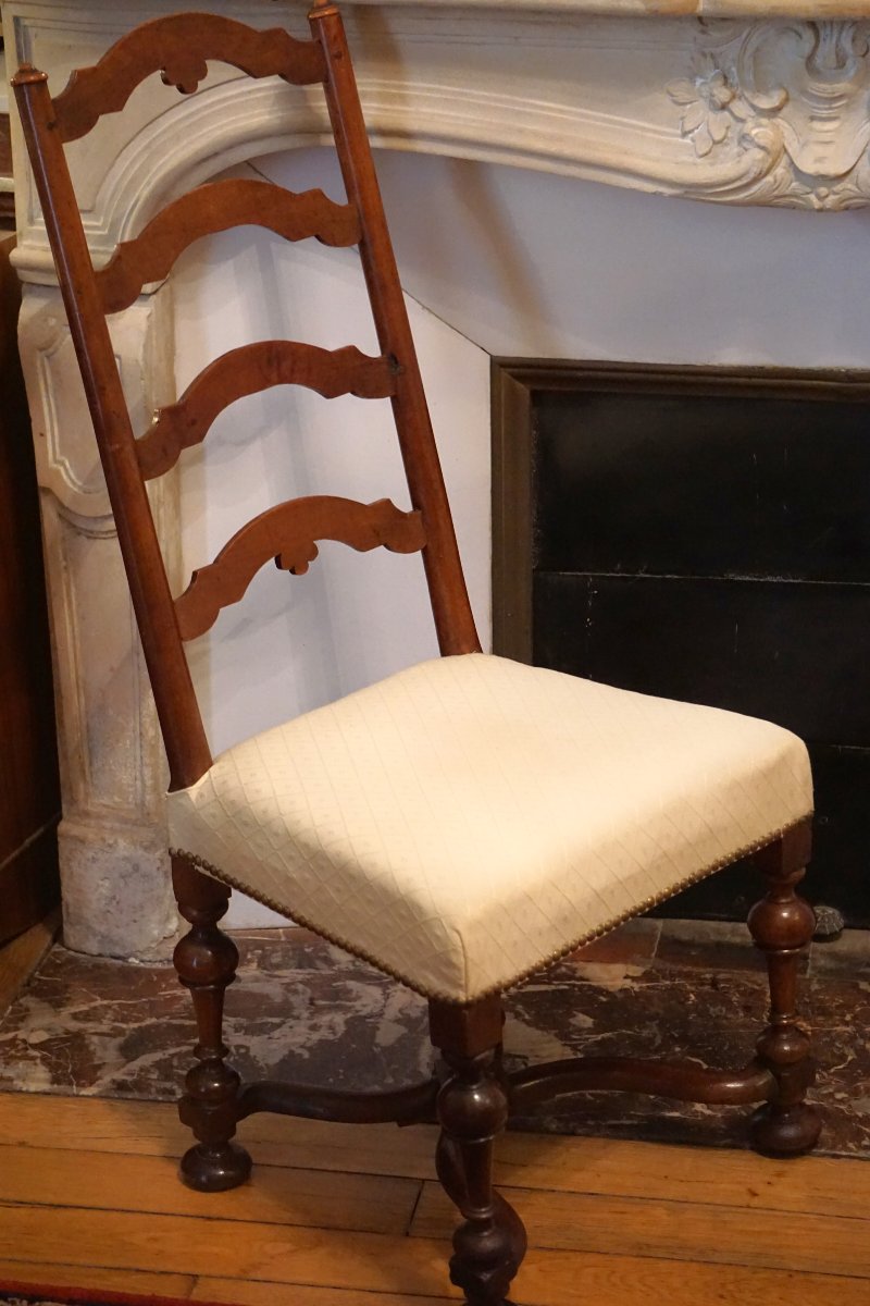 CHAISE DE NOURRICE EN NOYER /  XVIIe SIÈCLE /  ÉPOQUE LOUIS XIII - LOUIS XIV-photo-8