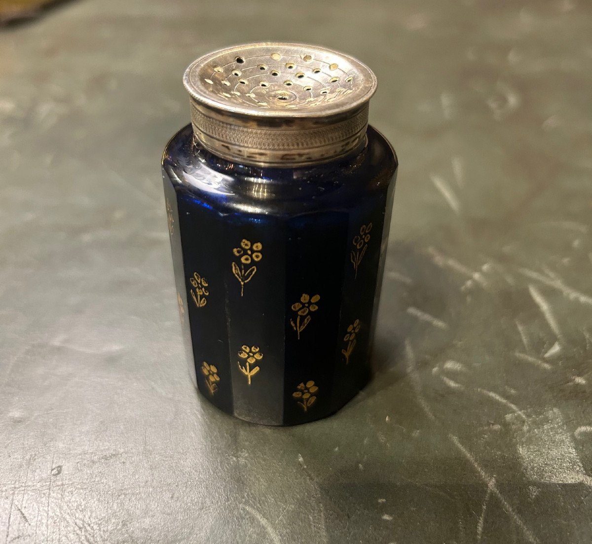 Poudrier à Sable XVIII° pour secher l'Encre 