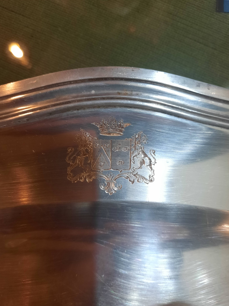 Oval Silver Dish With Coat Of Arms -photo-2