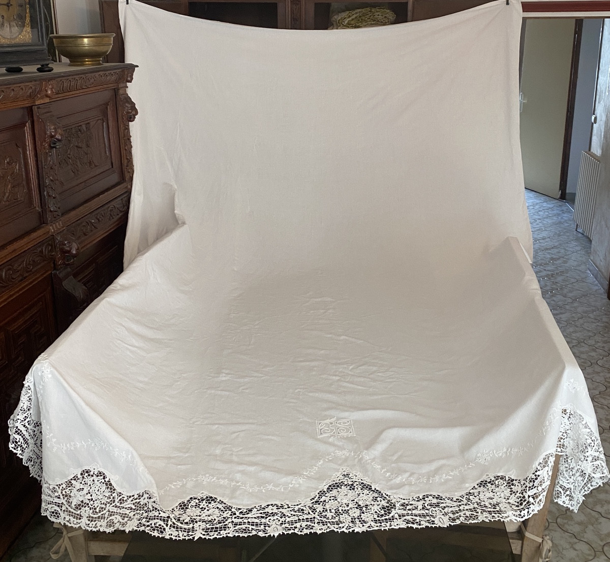 Sheet In White Linen Thread Embroidered With Flowers And Monogrammed Lace Se XIXth-photo-4