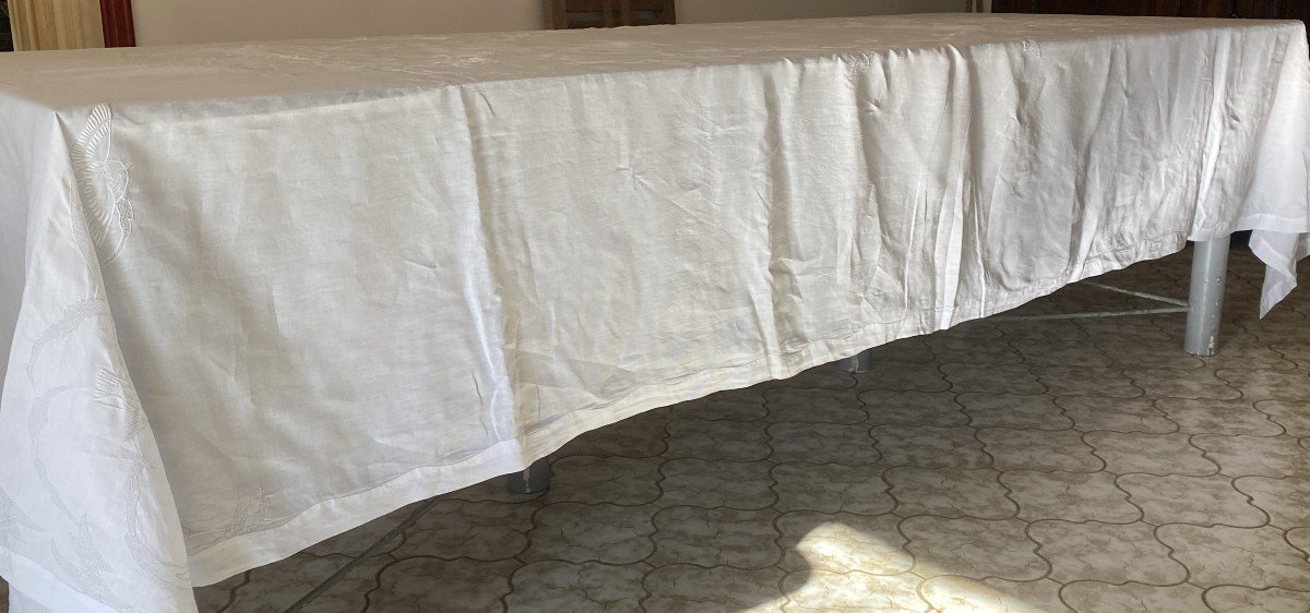 Large Linen Thread Tablecloth Embroidered Birds And Clouds Early XX-photo-3