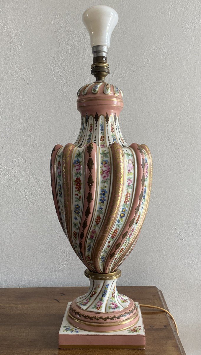 Large Porcelain Lamp From Paris Decorated With Flowers 19th-photo-3