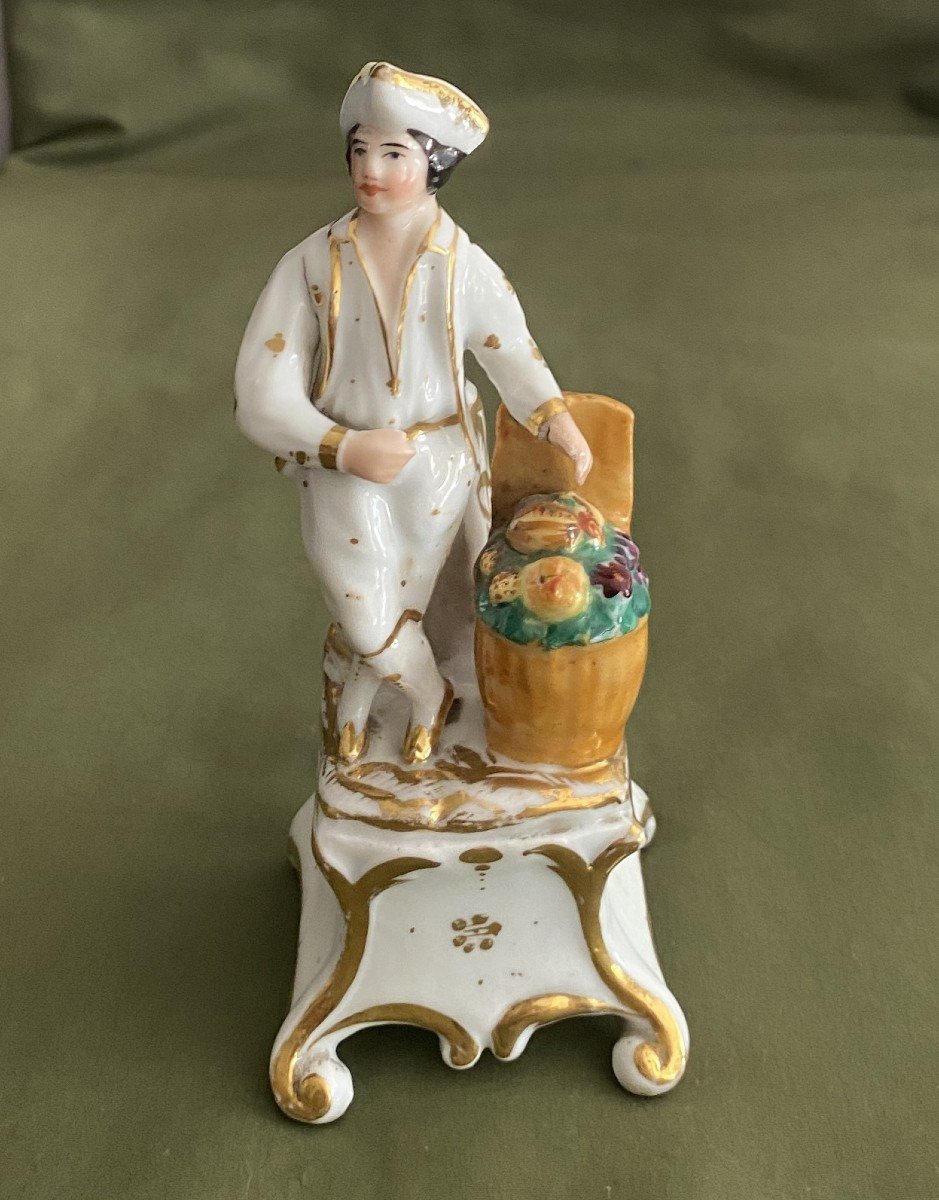 Encrier Porte Plume En Porcelaine Vieux Paris Jeune homme aux fruits XIX ème-photo-3