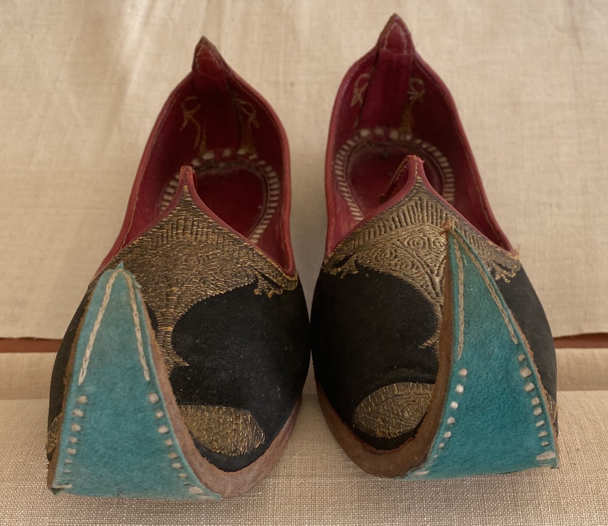 Paire De Chaussures Traditionnelles Ottomanes – Fin XIXe / Début XXe Siècle-photo-2