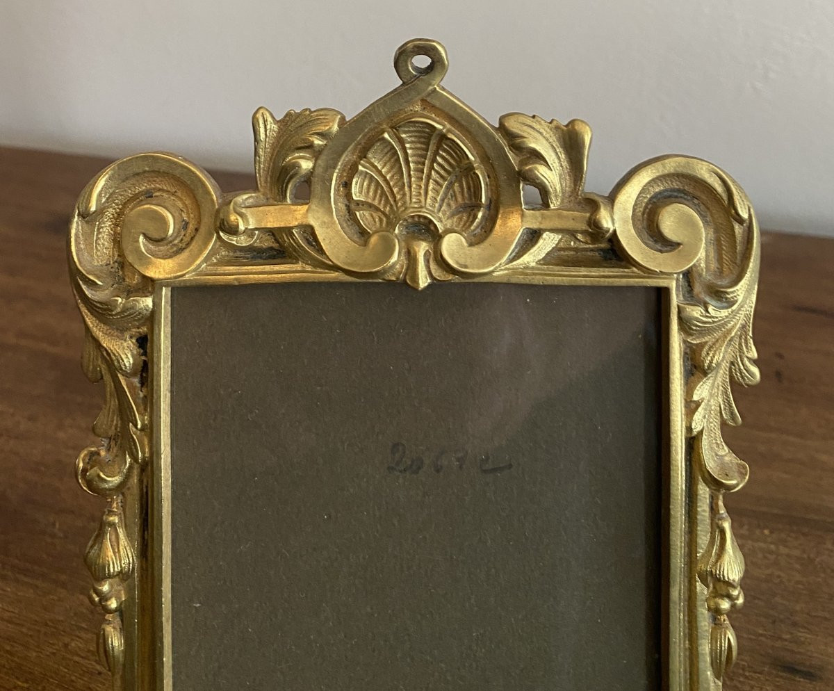 Cadre Photo En Bronze Doré Et Ciselé De Style Louis XV 19 ème-photo-2