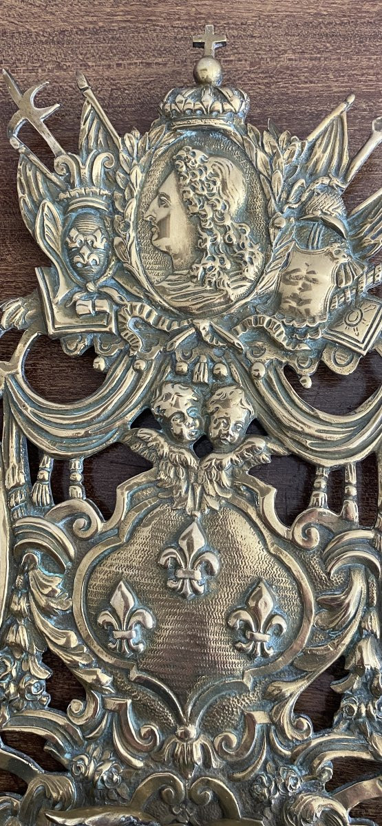 Paire d'appliques en bronze doré et ciselé emblème  royal  aux 3 Lys XIX ème-photo-2