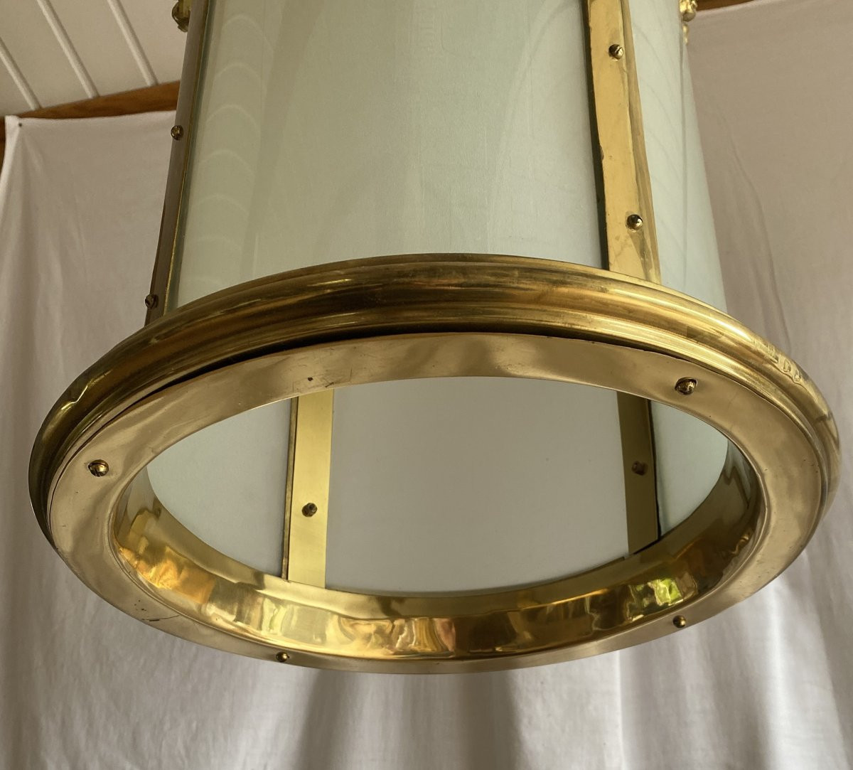 Grande lanterne  de style Louis XVI ronde en verre dépoli XX ème-photo-1