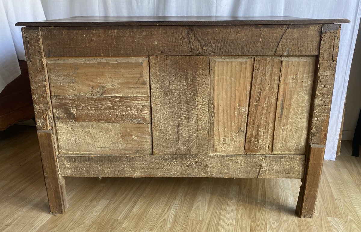 Commode Rustique Galbée En Façade d'Epoque Louis XV en Noyer XVIII ème-photo-1