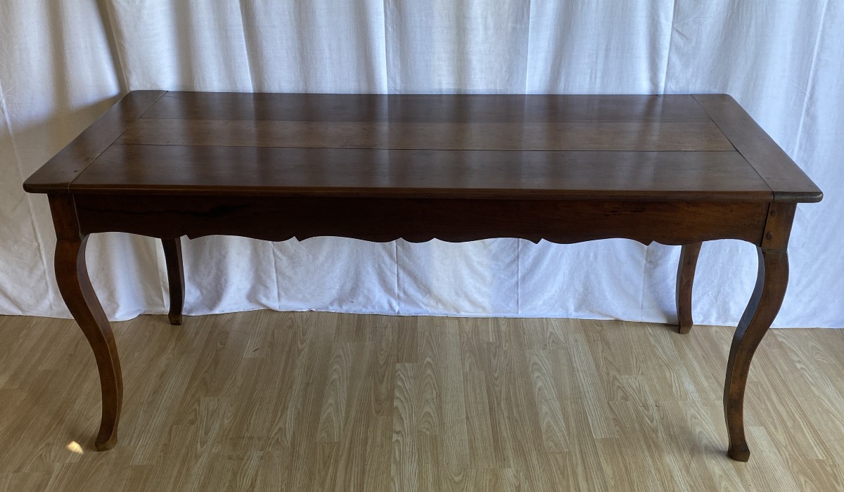 Console Ou Table De Ferme En Noyer pieds galbés XIX ème