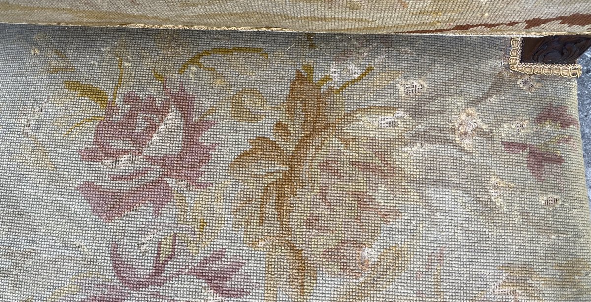 Paire de grands et Larges fauteuils en noyer sculptés de style régence XIX ème-photo-6