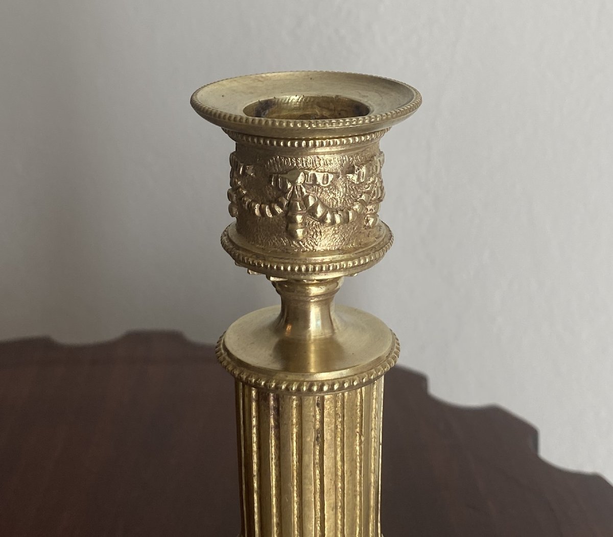 Pair Of Lxvi Style Candlesticks Or Table Ends In Chiseled Gilt Bronze From The 19th Century-photo-2