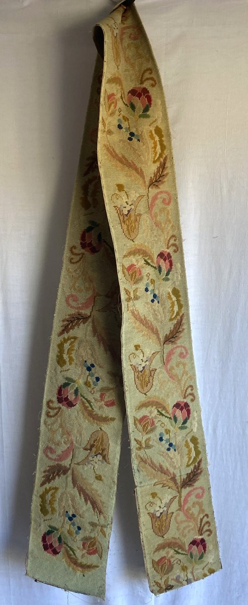 Bandeau de tapisserie au point – Motif floral Louis XV – 1920-photo-2