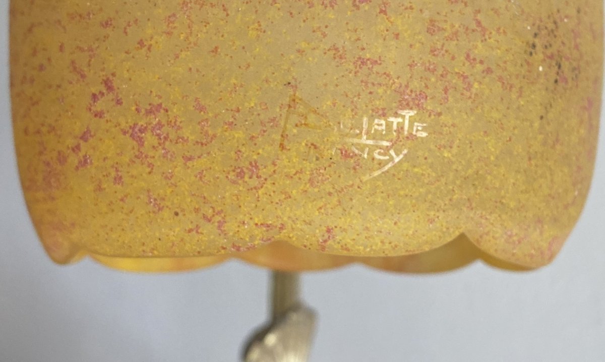 Lampe à poser Art Nouveau en Bronze et Tulipe En Pâte De Verre de DELATTE Nancy XX ème-photo-3